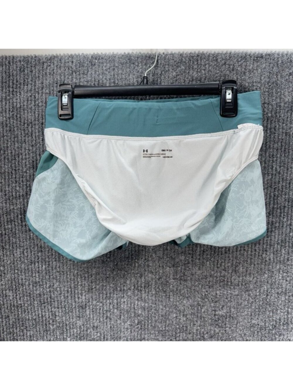 Lot Of 2 Under Armour Shorts Women Small Speedpocket Run Heatgear Fitted Lined - Picture 11 of 14